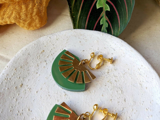 leafy-green-brass-art-deco-acrylic-gold-vermeil-fan-drop-earrings-637a8e50 - Copy
