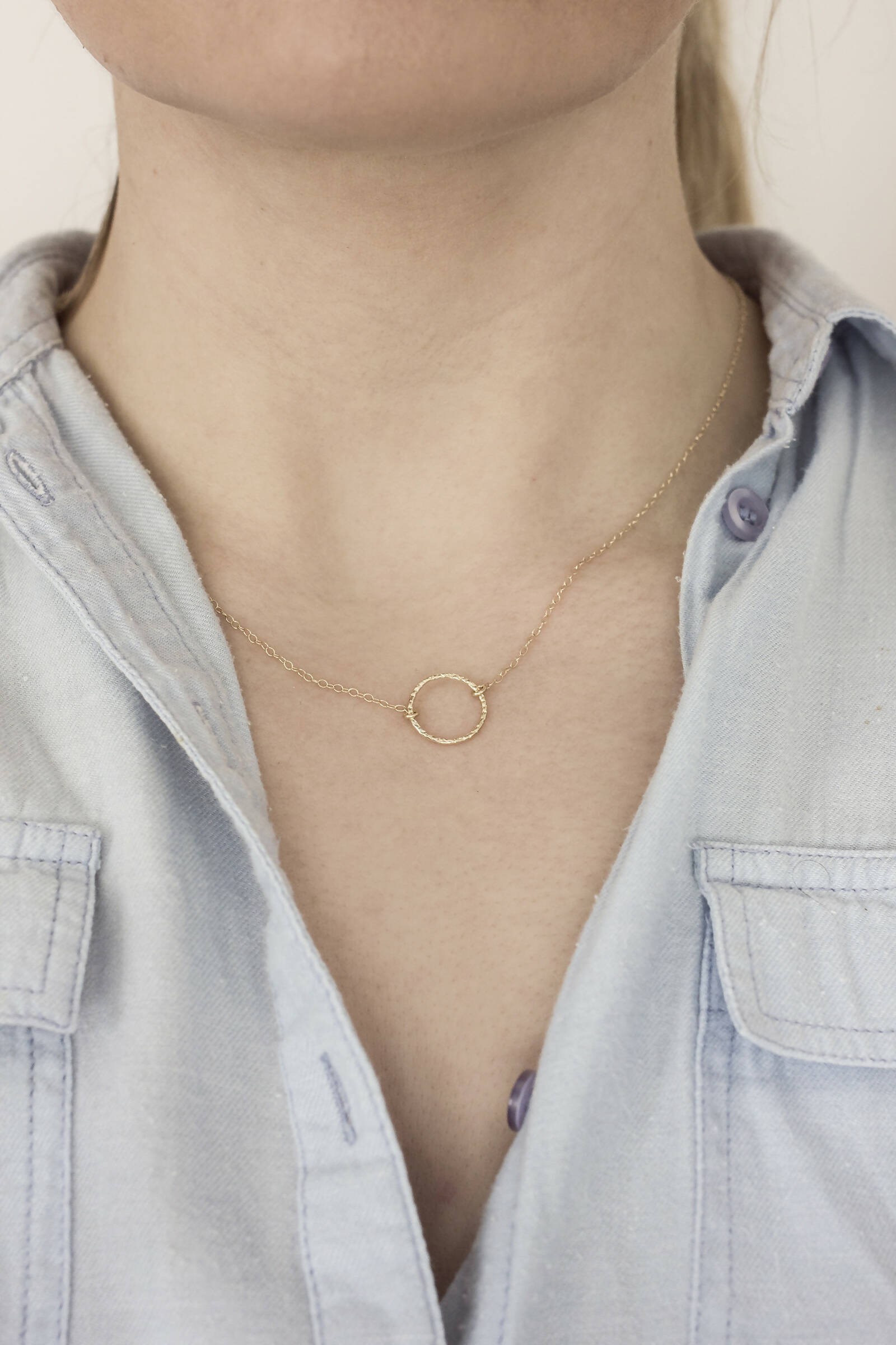 Textured Circle Necklace - 14k gold fill