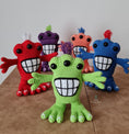 Load image into Gallery viewer, PDF Alien Crochet Pattern, Arnie the Alien Crochet Pattern, Crochet Pattern, Alien Amigurumi Pattern
