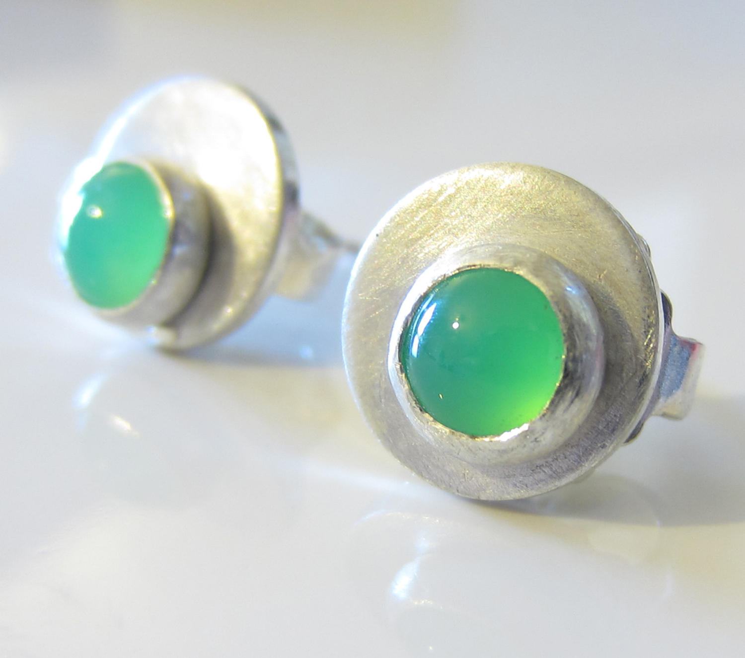 Green Chrysoprase earrings - Dotty Round stud Earrings in sterling silver with mint green chrysoprase gemstone cabochons - round ear studs