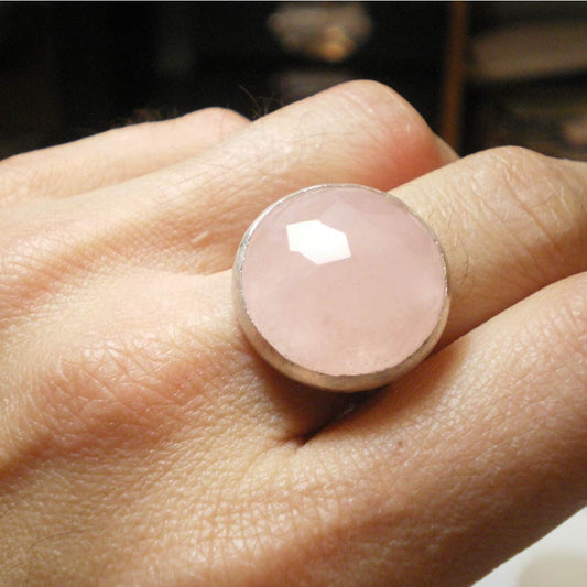 Rose quartz Diva ring - large statement ring with a pink rose quartz cabochon - big sterling silver ring