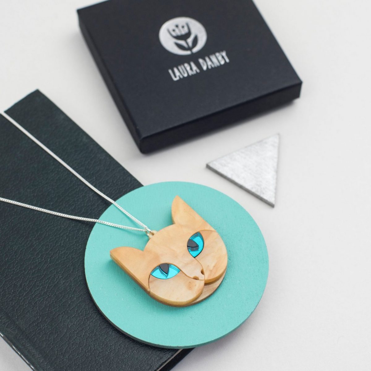 Ginger Cat Necklace, Ginger Cat Gifts, Statement Necklace for Women, Animal Pendant Jewellery, Birthday Gift for her, Acrylic Cat Lover Gift
