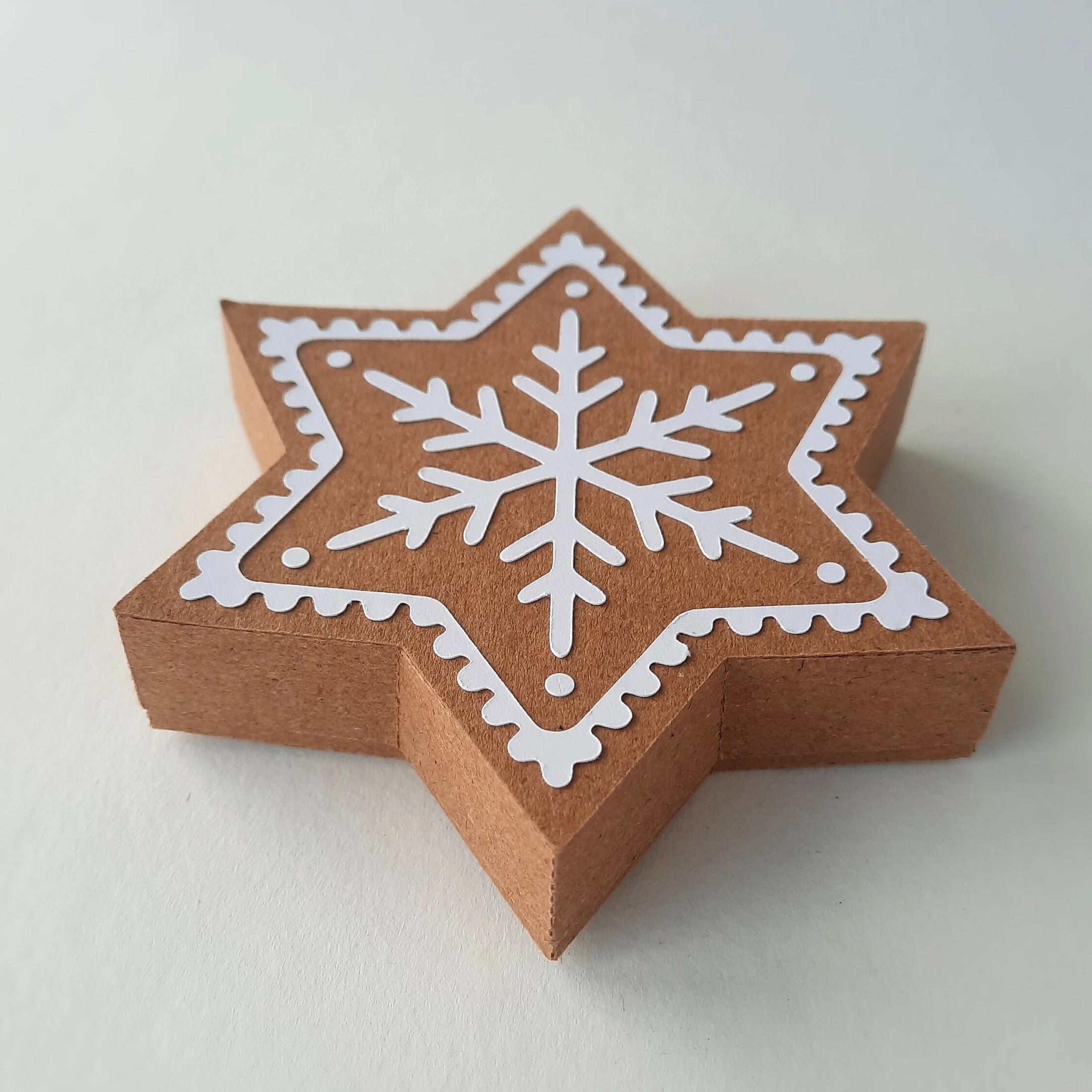 Gingerbread Star Treat Box