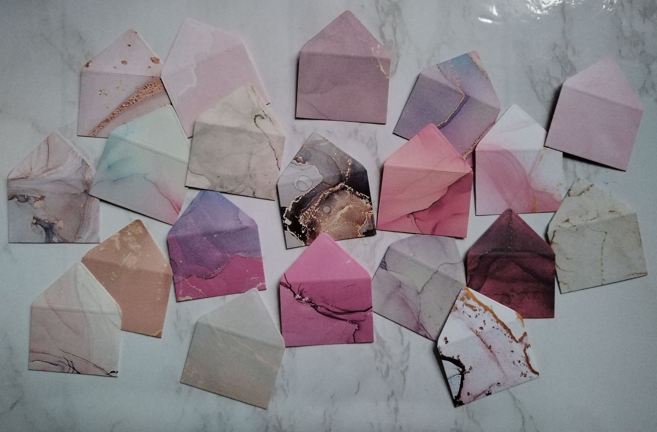 20 Mini Origami Envelopes - Marble Mixes