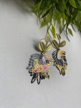 Load image into Gallery viewer, Toucan Bird Earrings, Topical Bird Jewellery, Accessories For Bird Lovers, Unique Earrings for Ladies, Summer Earrings, Leaf Charm Earrings
