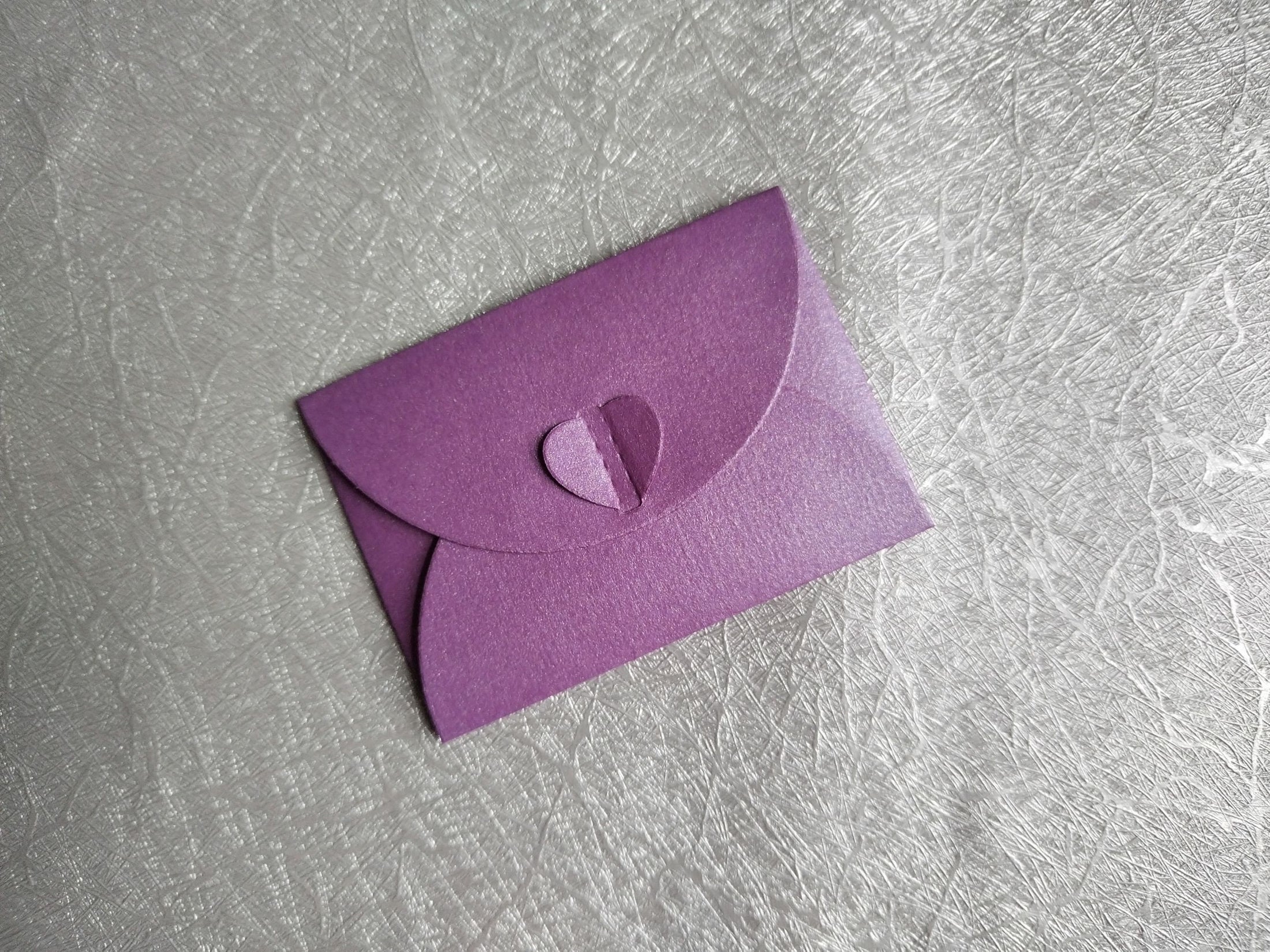 Mini Heart Closure Envelopes - Hand Made - 4.2 x 6.2cm