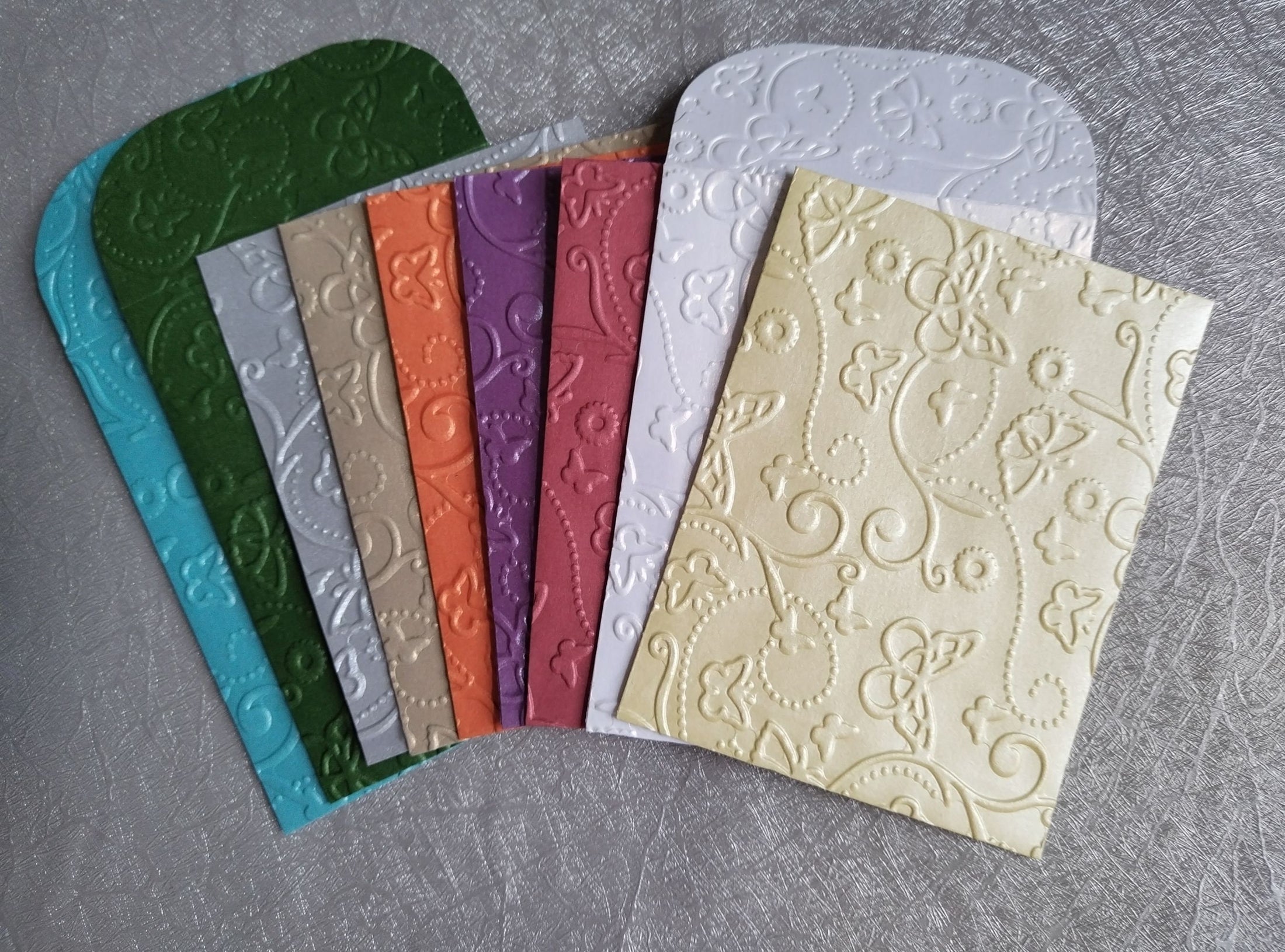 Butterfly Swirls Embossed Envelopes - 10 x 7.5cm