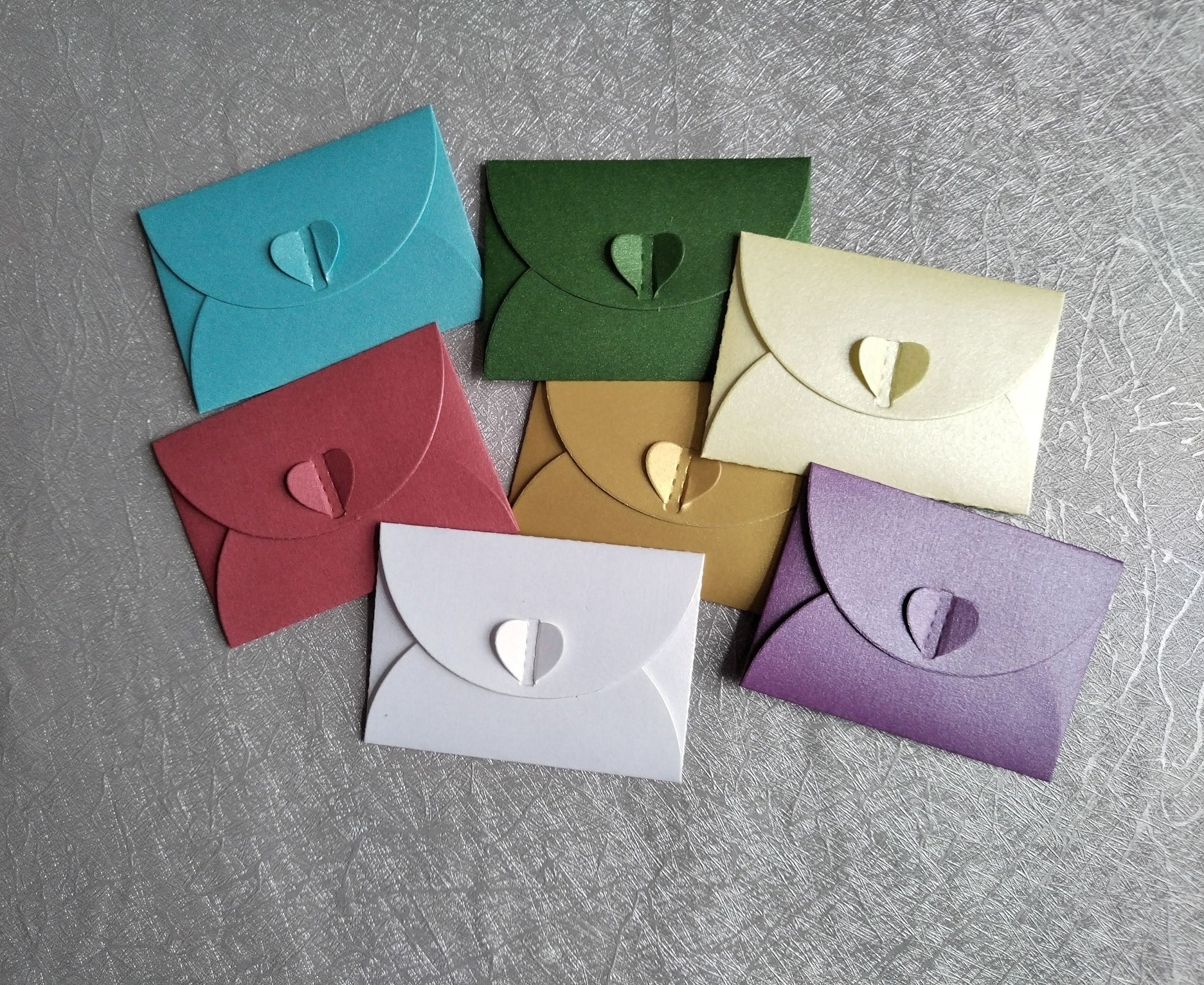 Mini Heart Closure Envelopes - Hand Made - 4.2 x 6.2cm