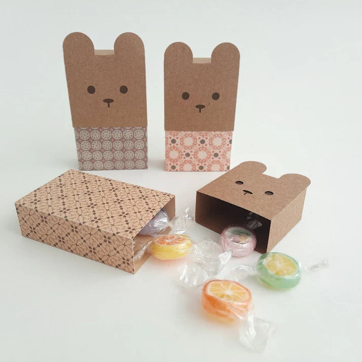 Teddy Bear Gift Box / Baby Shower / Treat Box / Birthday Gift / DIY Paper Box/ Teddy Shaped Box