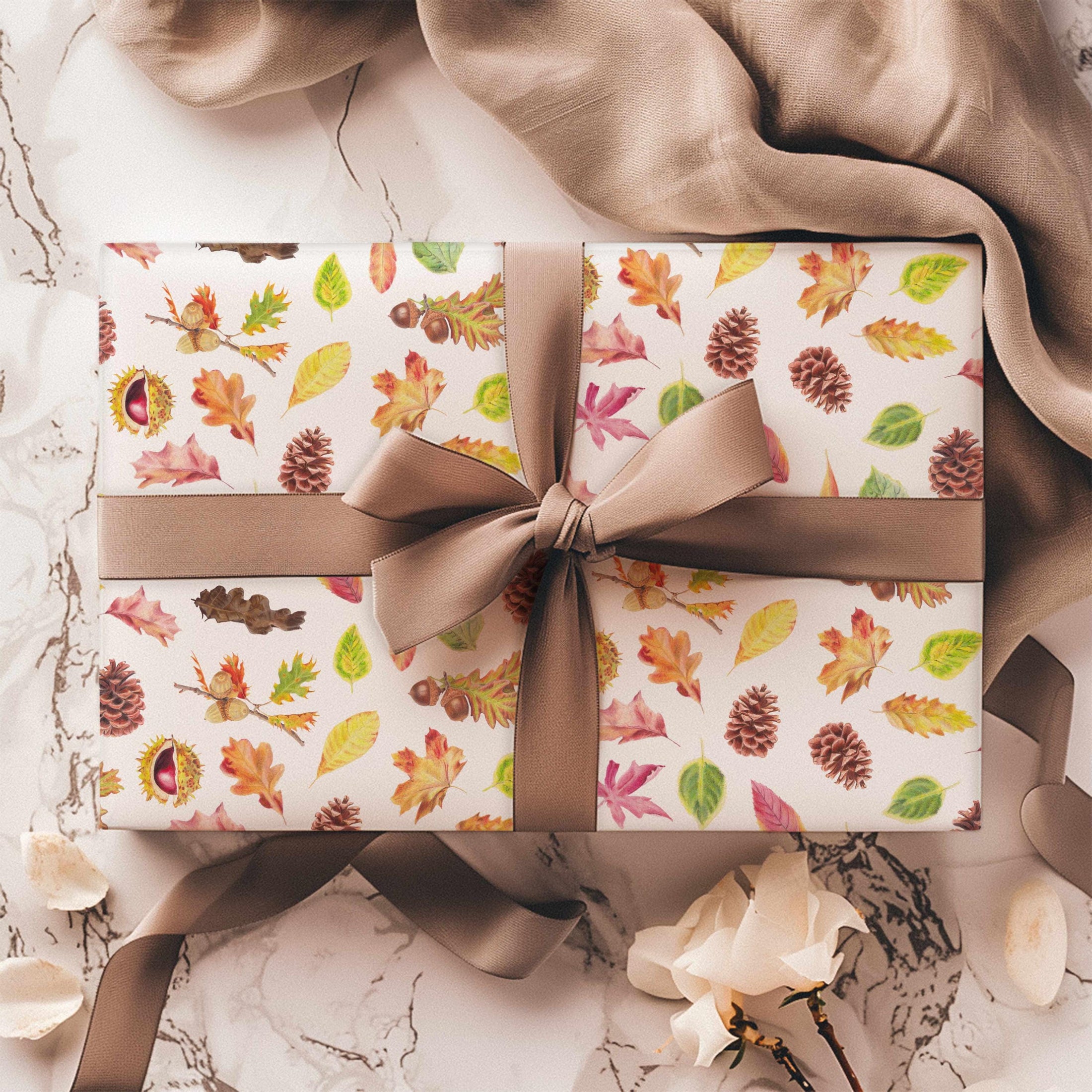 Watercolour Autumn Leaves Wrapping Paper: Recyclable Fall Gift Wrap, Eco-Friendly