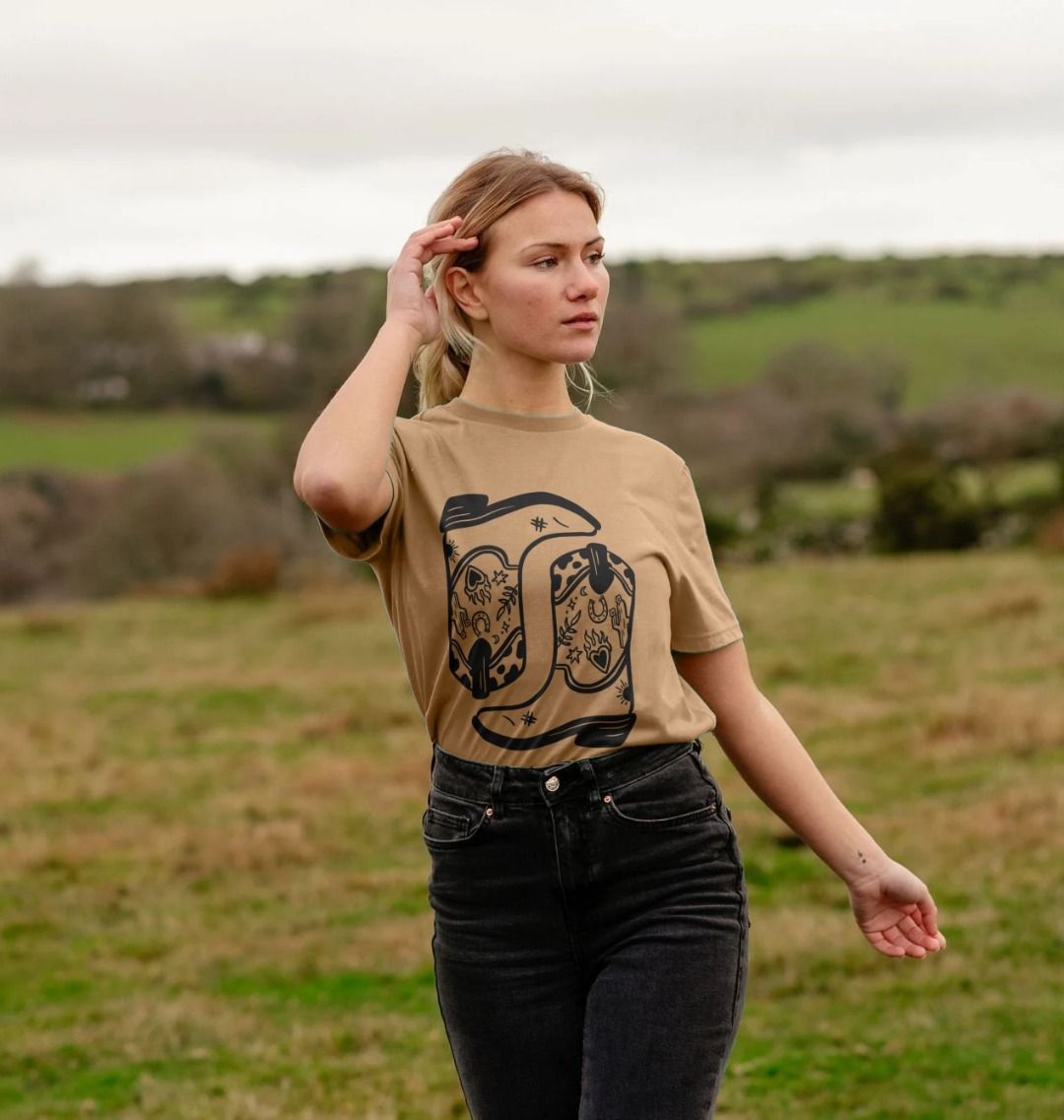 Double cowboy boot crew neck t-shirt