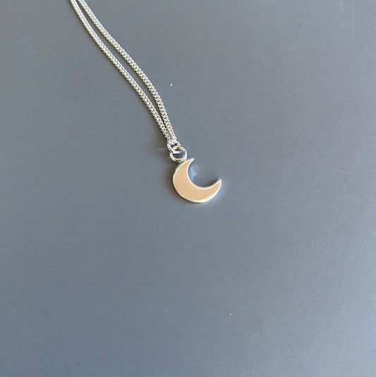 Tiny Crescent Moon Pendant - MaisyPlum