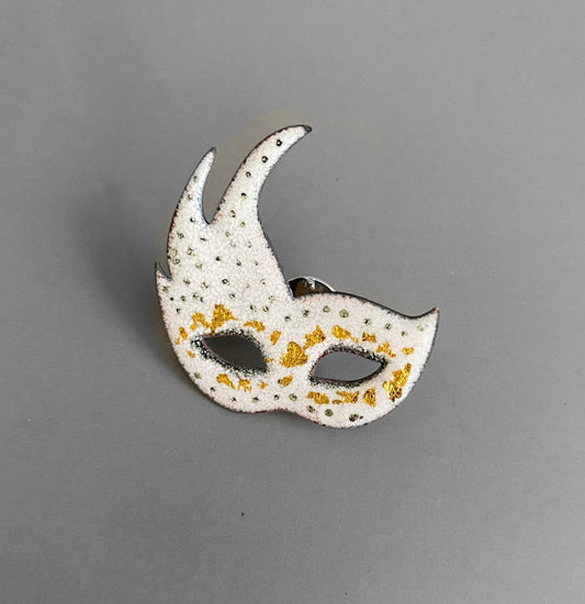 White and Gold Venetian Mask Brooch Pin - MaisyPlum