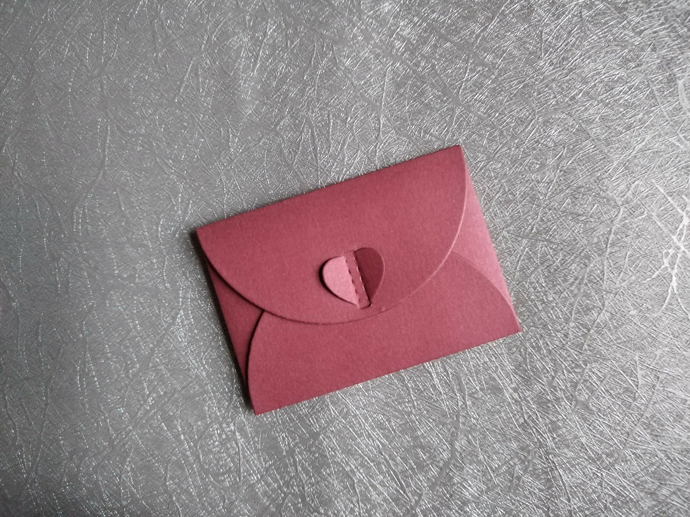 Mini Heart Closure Envelopes - Hand Made - 4.2 x 6.2cm