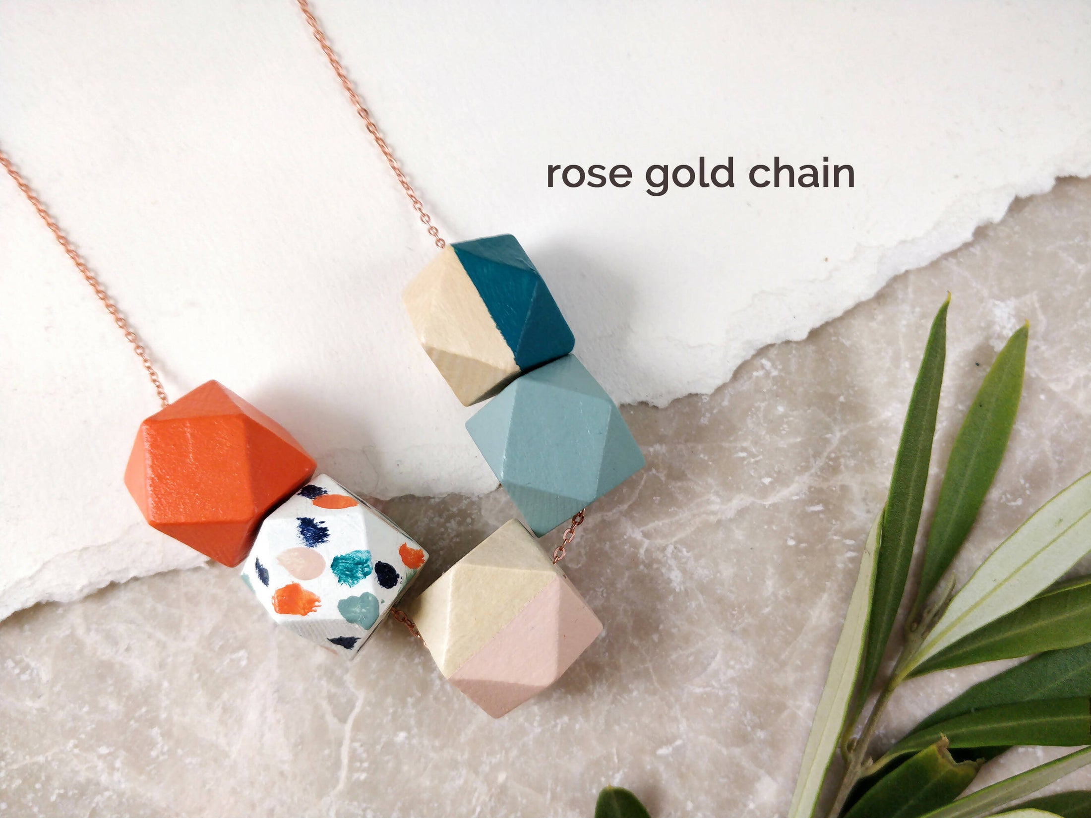 kodes-accessories-geometric-necklace-KC0097-rose-gold-chain-low